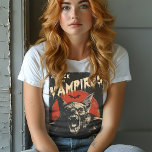 Angriff der Vintagen Vampires-Rockabilly T-Shirt<br><div class="desc">Vintager T - Shirt zum Thema Bat | Creme und Rot auf Weiß mit einem bedrückten Aussehen. Mit meinem Angriff auf den Vampires-Rockabilly-T - Shirt den Vintagen Horror einbinden. Mit einem wilden Schläger, der mit Vintagem Horror-Film inspiriert ist, ist dieses Design perfekt für Fans von Vintagen Horror und Dracula. Dieses...</div>