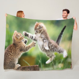 ANGRIFF KITTEN FLEECEDECKE