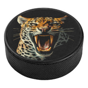 Angriffskopf von Leopard Eishockey Puck