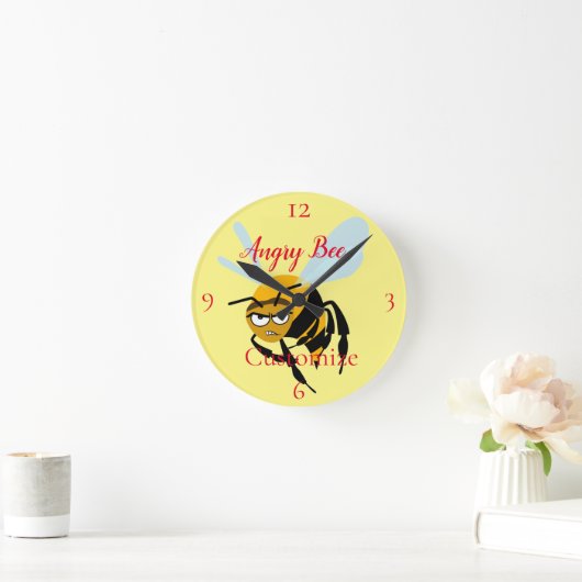Angry Bee Thunder_Cove Runde Wanduhr (Zuhause)