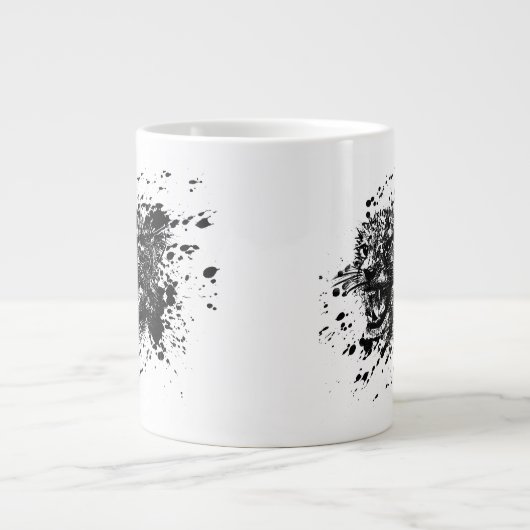 Angry Cheetah in Black Splash Pick Your Background Jumbo-Tasse (Vorderseite)