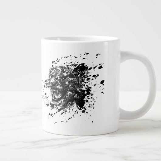 Angry Cheetah in Black Splash Pick Your Background Jumbo-Tasse (Rechts)
