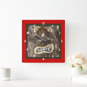 Angry Face Tree Quadratische Wanduhr (Zuhause)