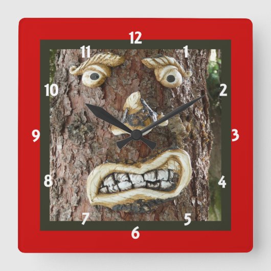 Angry Face Tree Quadratische Wanduhr (Vorderseite)