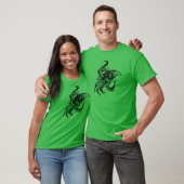 Angry Giant Tintenfisch in Schwarz T-Shirt (Unisex)