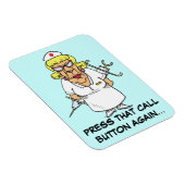 Angry Krankenschwester müde von Patient drücken An Magnet (Rechte Seite)