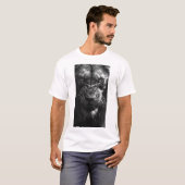 Angry Lion Front View Fotorealistischer Schwarzer  T-Shirt (Vorne ganz)