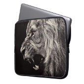 Angry Male Lion Laptopschutzhülle (Vorderseite Links)