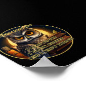 Angry Owl Ich lese Bücher, trinke Kaffee Ich weiß Poster (Ecke)
