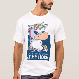 Angry Unicorn Pisse lustige Regenbogenfarbenpfeife T-Shirt