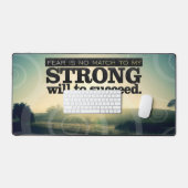 "Angst ist keine Übereinstimmung" Motivation Affir Schreibtischunterlage (Tastatur & Maus)