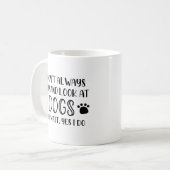 Anhalten und Hunde ansehen Kaffeetasse (Vorderseite Links)