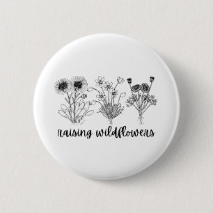 Anheben wild lebender Blume Button