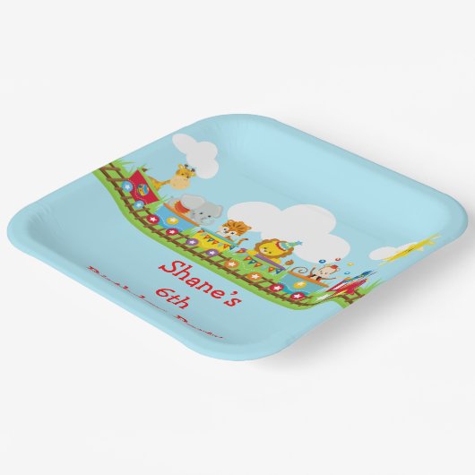 Animal Circus Train Kids Birthday in Red Pappteller (Gewinkelt)