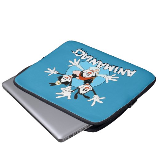 Animaniacs | Warner Siblings Arms Wide Graphic Laptopschutzhülle (Vorne Knopf)