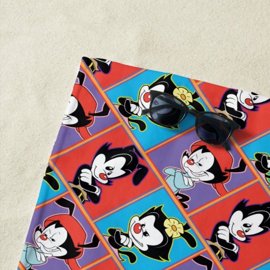 Animaniacs | Yakko, Dot, & Wakko Panel Graphic Strandtuch (Beispiel)