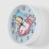 Animated dentist with tooth uhr (Winkel)