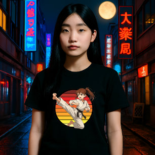 Anime-Karate-Girl auf Retro-Sonnenuntergangs-Vorla T-Shirt