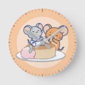 Anime Tuffy und Jerry Cheesecake Runde Wanduhr (Vorderseite)