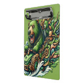 Animierte Bären fahren mit einem grünen Auto Mini Klemmbrett (Gewinkelt2)