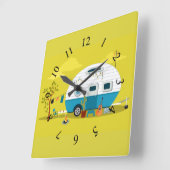 Animierter Camper-Anhänger Quadratische Wanduhr (Winkel)