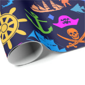 Anker, Helme, Piraten. Farbenfrohe Schönheitsmuste Geschenkpapier (Rolleneckpunkt)