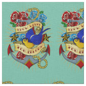 Anker, Schwalbe und Rosen Stoff (Nahaufnahme)