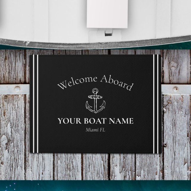 Anker und Name des Bootes Schwarz-Weiß-Wasserzeich Fußmatte (Classic Black and White Nautical Welcome Aboard Entry Mat with Your Boat Name and Home Port)