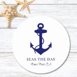 Ankerschiff Runder Pappuntersetzer<br><div class="desc">Moderne nautische Untersetzer für Ihr Boot,  die eine marineblaue Abbildung eines Ankeres und den Namen und die Lage Ihres Bootes in eleganter marineblauer Typografie und Schrift enthalten.</div>