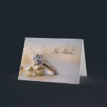 Ankündigung der Diamantring- und Perlring-Verlobun<br><div class="desc">He proposed and you accepted and said Yes! Announce your recent engagement to be married with the elegant Diamond Ring and Pearls Engagement Announcement Greeting Card. This classiy custom engagement announcement feature a close up photograph of a diamond ring and white pearl necklace.</div>