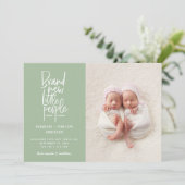 Ankündigung der Geburt eines Zwillings von Hand (Stehend Vorderseite)