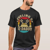 Ankündigung der Schwangerschaft von Daddy Gamer T-Shirt (Vorderseite)