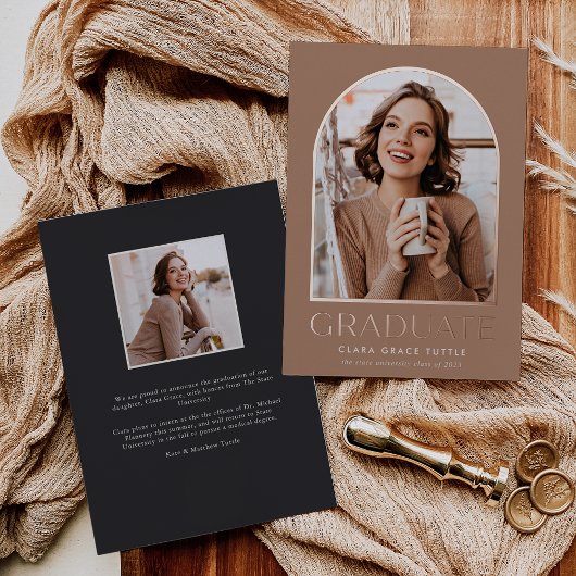 Ankündigung des Abschlusses "Classic Foil Arch Fot