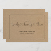 Ankündigung des Abschlusses der niedlichen Frau (Vorne/Hinten)