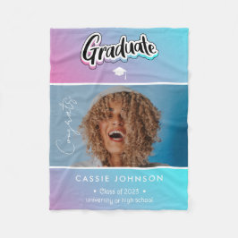 Ankündigung des Abschlusses Fleecedecke