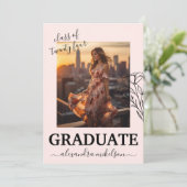 Ankündigung des Abschlusses für Skript-Overlay-Fot (Stehend Vorderseite)