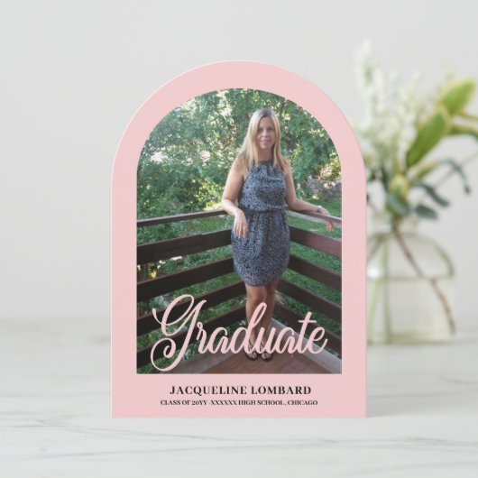 Ankündigung des Abschlusses "Pink Foto Script Arch (Stehend Vorderseite)