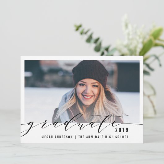 Ankündigung des Abschlusses von elegantem Skript-F (Stehend Vorderseite)