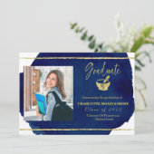 Ankündigung des Fotos der Pharmacy School Abschlus (Stehend Vorderseite)