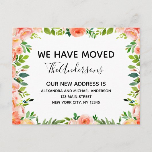 Ankündigung des Haushalts Peach Coral Floral Movin Postkarte (Vorderseite)