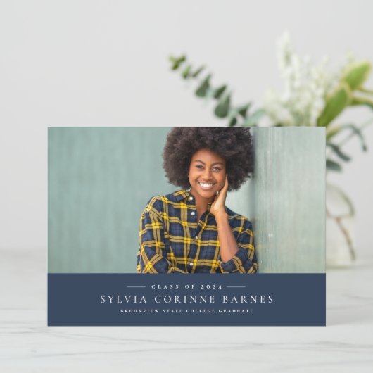 Ankündigung des horizontalen Abschlusses der klass (Stehend Vorderseite)