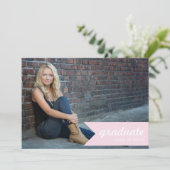 Ankündigung des klassischen rosa Abschlusses - ein (Stehend Vorderseite)