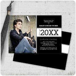 Ankündigung des kühlen Schwarz-Weiß-Foto-Abschluss