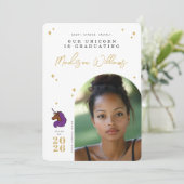 Ankündigung des lila Afro Unicorn Abschlusses (Stehend Vorderseite)