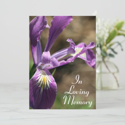 Ankündigung des Lila Iris-Gedenkens (Stehend Vorderseite)