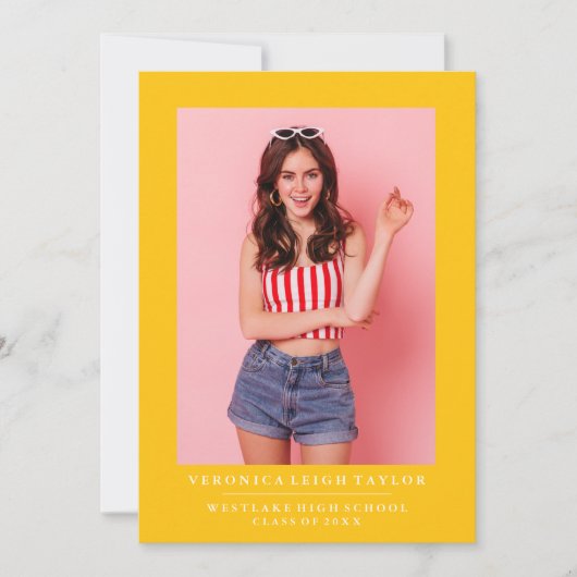 ANKÜNDIGUNG DES MINIMALISTISCHEN FOTOS (Vorderseite)