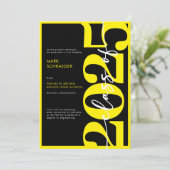 Ankündigung des modernen Gelbtypografie-Abschlusse (Stehend Vorderseite)