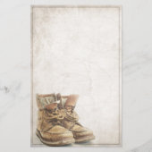 Ankündigung des Ruhestands mit alten Stiefeln (Rückseite)