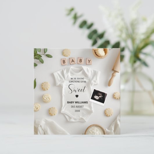 Ankündigung einer minimalistischen Backprägnanz (Stehend Vorderseite)