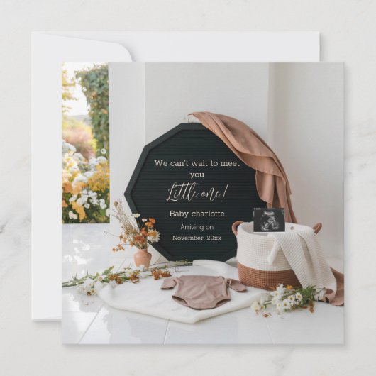 Ankündigung einer niedlichen neutralen Blumenschwa (Vorderseite)